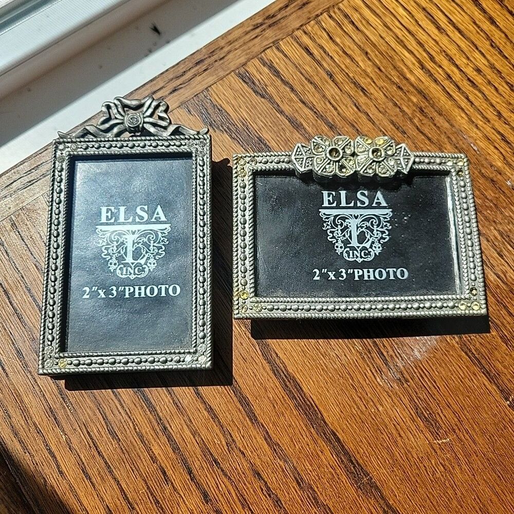 Vtg Pair Elsa Inc 2 x 3 photo frames Miniature Victorian Art Nouveau Bow Style